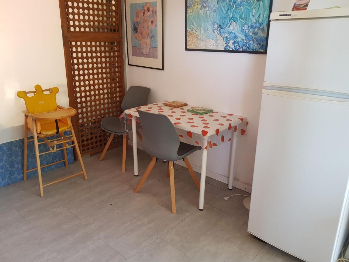 カルヴィッソン La Croisee Des Chemins Bed & Breakfast エクステリア 写真